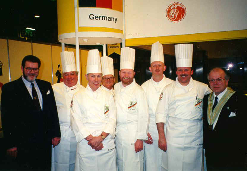 Nationalmannschaft_Glasgow_1997.jpg (69210 Byte)